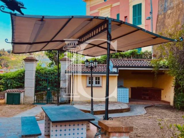 Appartamento in vendita a San Lorenzo Della Costa, Liguria