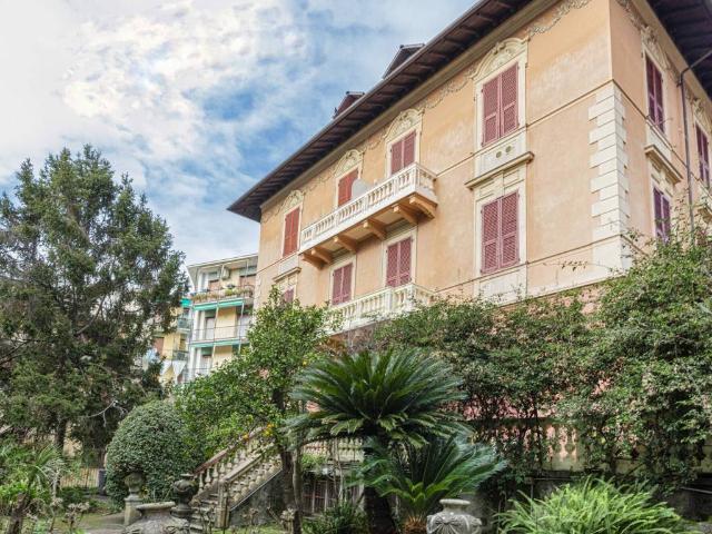Appartamento in vendita a San Lorenzo Della Costa, Liguria