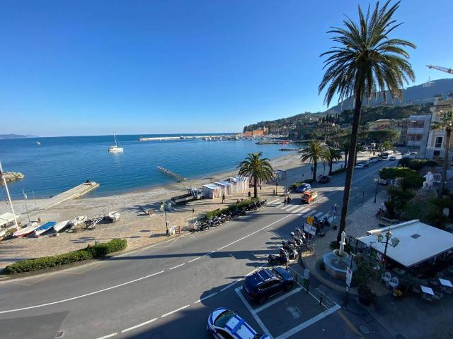 Appartamento in vendita a San Lorenzo Della Costa, Liguria