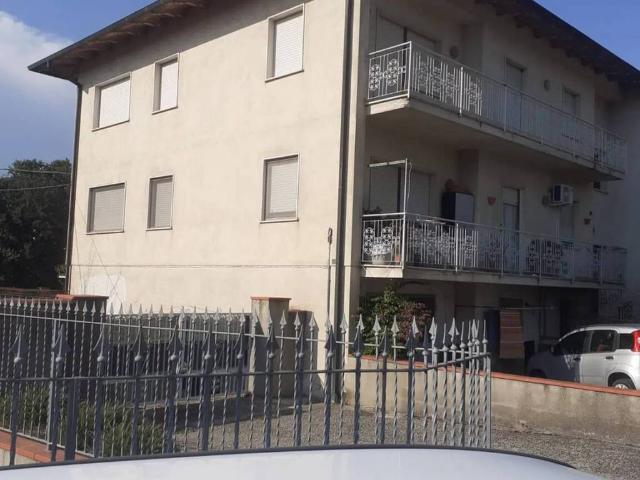 Appartamento in vendita a Santa Maria A Monte, Toscana
