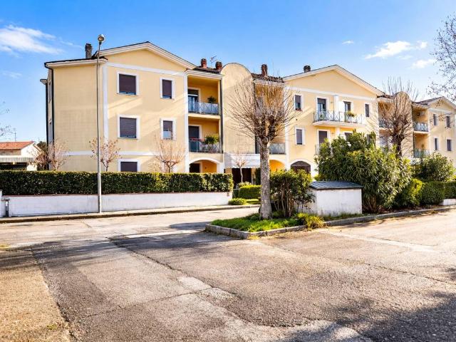 Appartamento in vendita a Sottili, Santa Maria A Monte