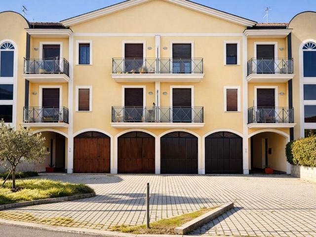 Appartamento in vendita a Sottili, Santa Maria A Monte
