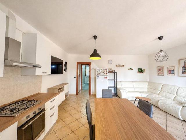 Appartamento in vendita a Santa Maria A Monte, Toscana