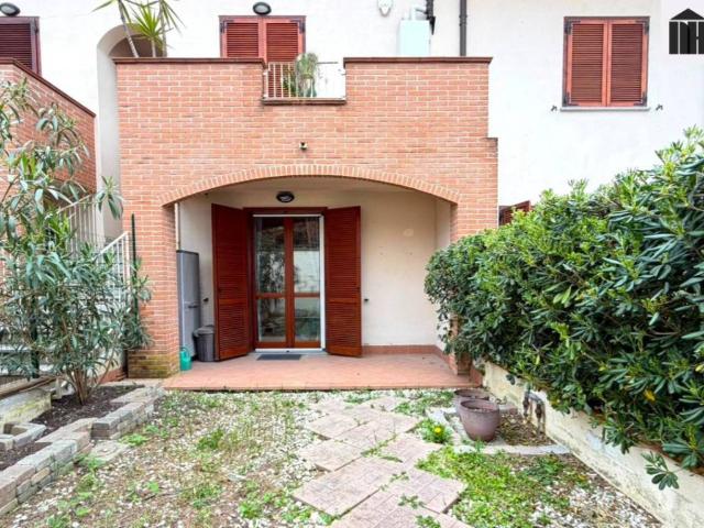 Appartamento in vendita a Santa Maria A Monte, Toscana