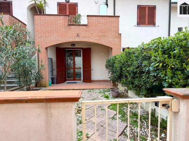 Appartamento in vendita a Santa Maria A Monte, Toscana