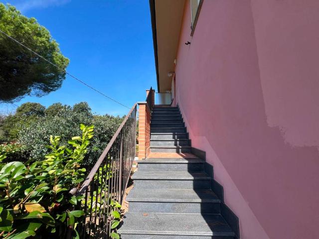 Appartamento in vendita a Cerretti, Santa Maria a Monte