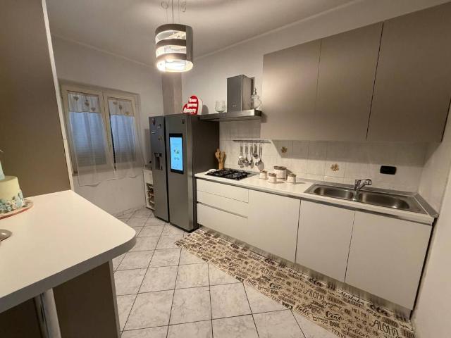 Appartamento in vendita a Santa Maria A Vico, Campania
