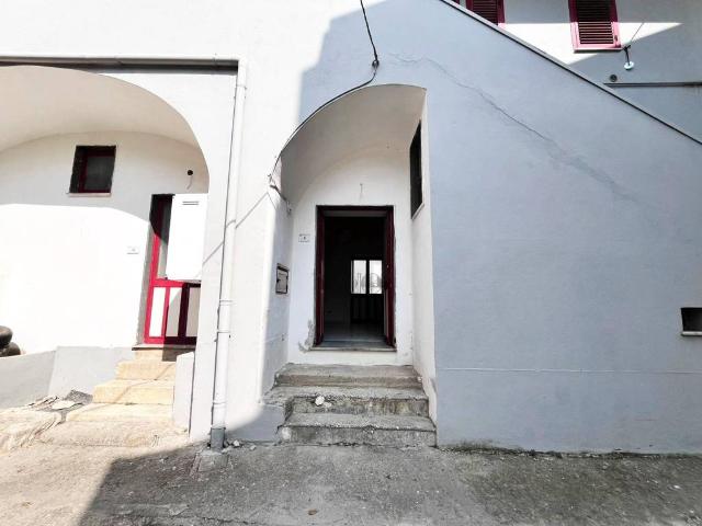Appartamento in vendita a Santa Maria A Vico, Campania