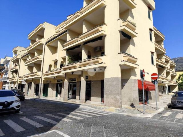 Appartamento in vendita a Santa Maria A Vico, Campania