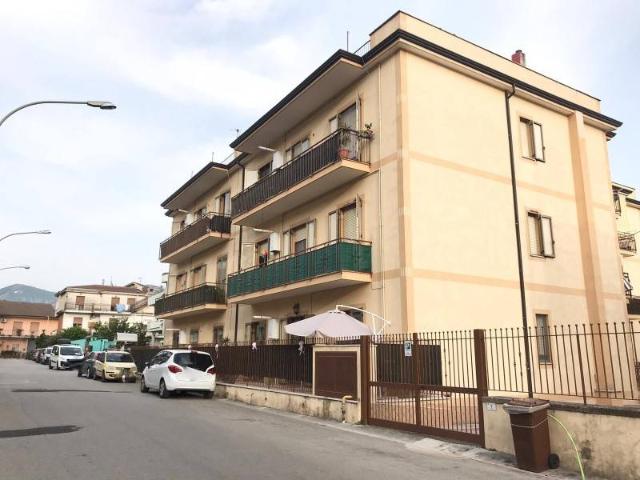 Appartamento in vendita a Santa Maria A Vico, Campania