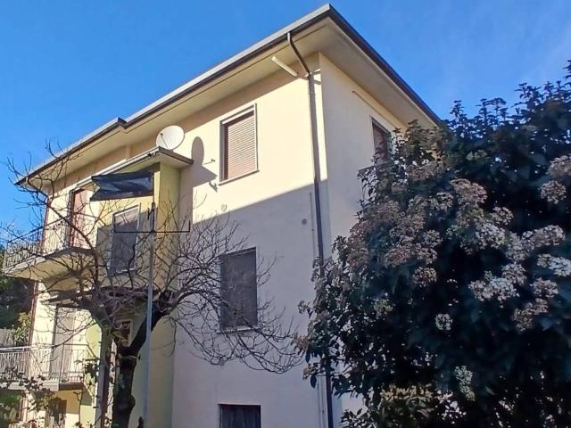 Appartamento in vendita a Santa Maria Della Versa, Lombardia