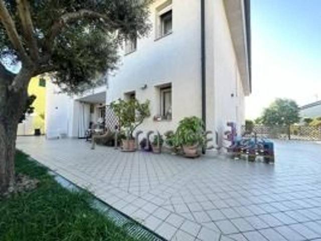 Appartamento in vendita a Sant'Angelo di Sala, Villanova Di Camposanpiero