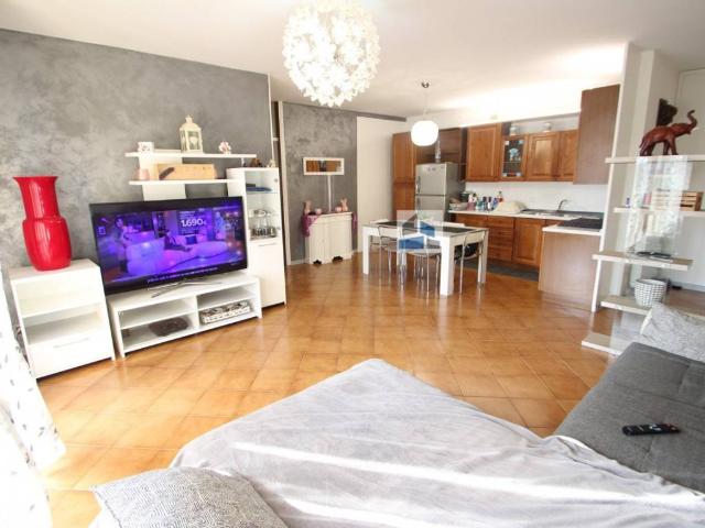 Appartamento in vendita a Caselle de' Ruffi, Villanova Di Camposanpiero