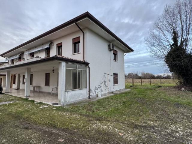 Appartamento in vendita a Villanova Di Camposanpiero, Veneto