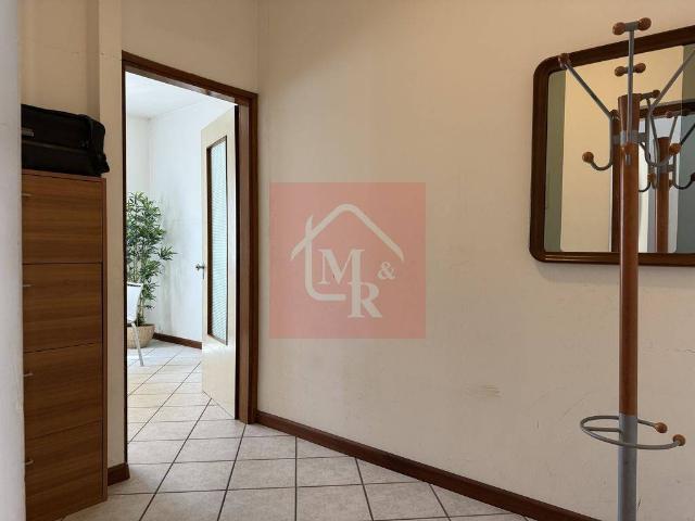 Appartamento in vendita a Santa Maria La Longa, Friuli-Venezia Giulia