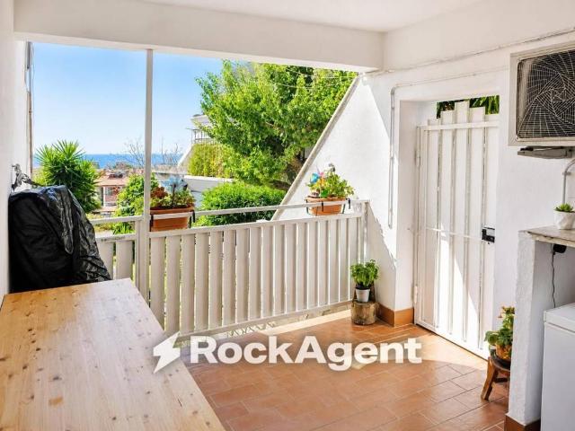 Appartamento in vendita a Elcetina, Santa Marinella