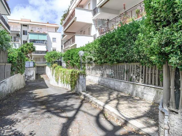 Appartamento in vendita a Roma Capitale, Lazio