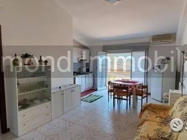 Appartamento in vendita a Santa Teresa Di Riva, Sicilia