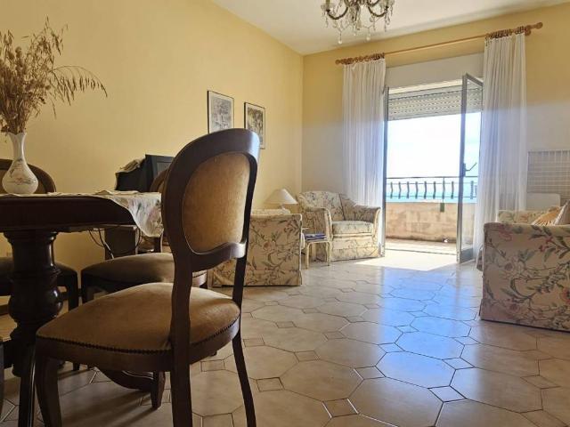 Appartamento in vendita a Bucalo, Santa Teresa Di Riva