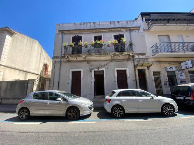 Appartamento in vendita a Santa Teresa Di Riva, Sicilia