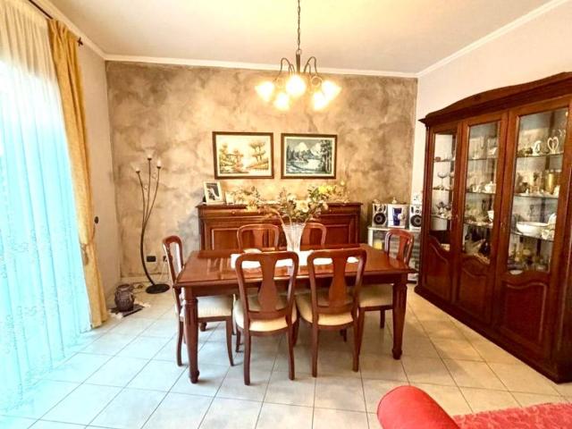 Appartamento in vendita a Santa Venerina, Sicilia