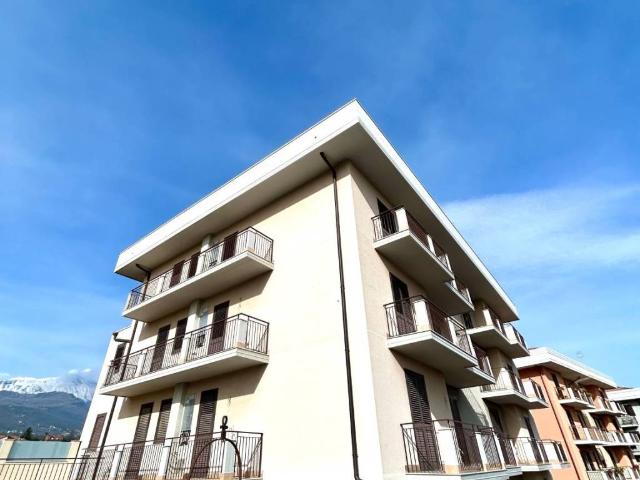 Appartamento in vendita a Santa Venerina, Catania