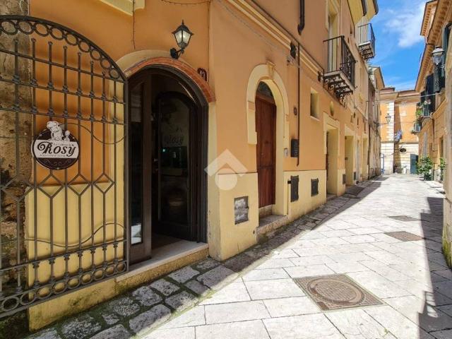 Appartamento in vendita a Centro Storico, Sant'agata De' Goti