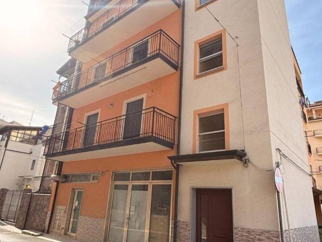 Appartamento in vendita a Minà, Sant'agata Di Militello