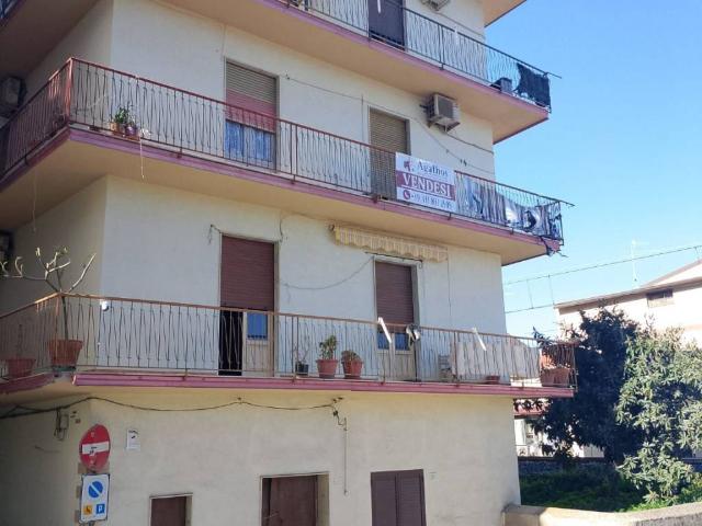Appartamento in vendita a Minà, Sant'agata Di Militello