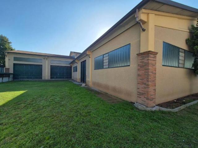 Appartamento in vendita a Sant'alessio Con Vialone, Lombardia