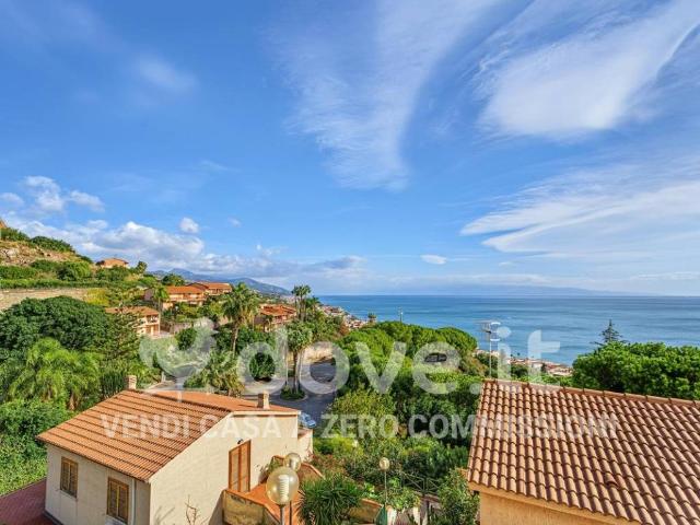 Appartamento in vendita a Sant'Alessio Village, Sant'Alessio Siculo