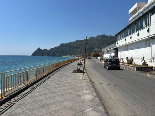 Appartamento in vendita a Sant'Alessio Village, Sant'alessio Siculo