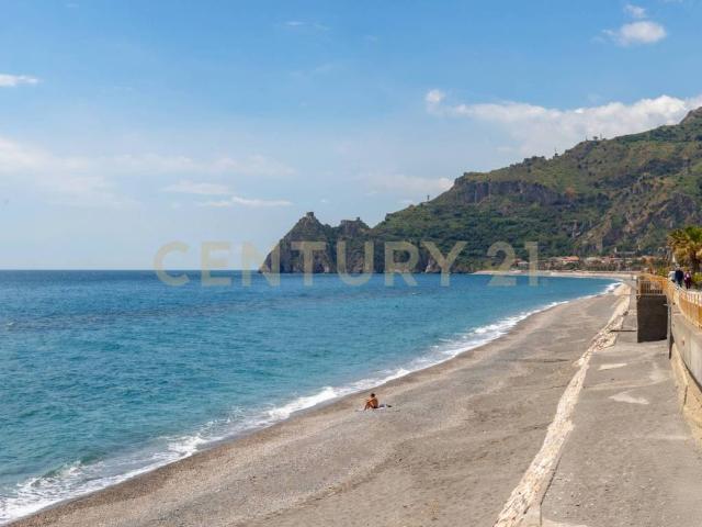 Appartamento in vendita a Sant'Alessio Village, Sant'alessio Siculo