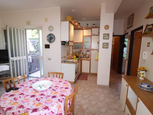 Appartamento in vendita a Sant'alfio, Catania