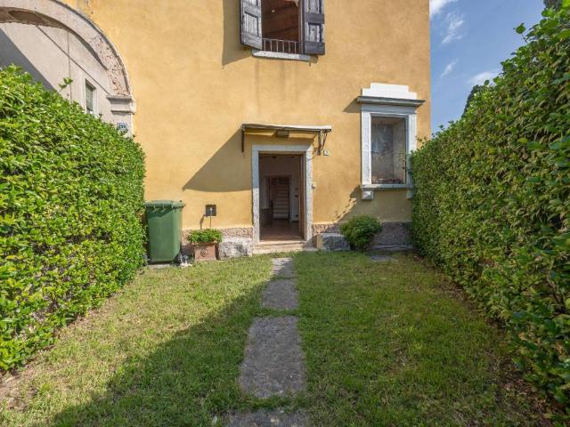 Appartamento in vendita a Domegliara, Sant'ambrogio Di