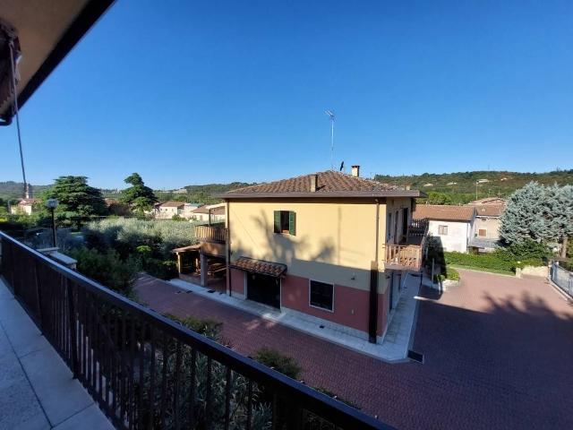 Appartamento in vendita a Domegliara, Sant'ambrogio Di