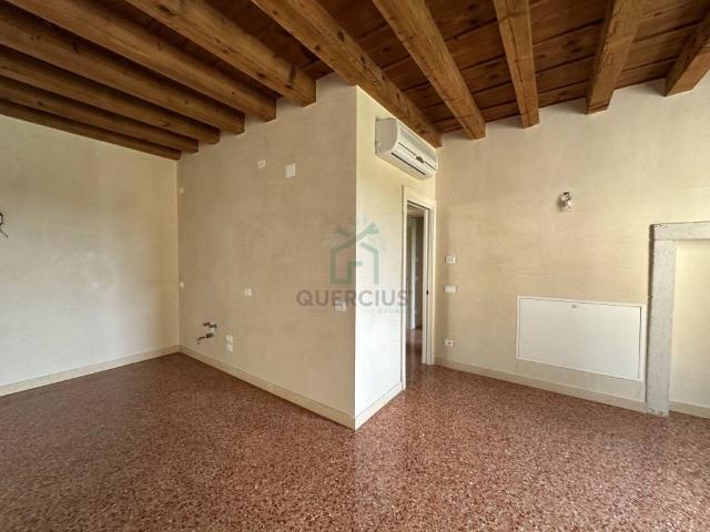 Appartamento in vendita a Domegliara, Sant'ambrogio Di
