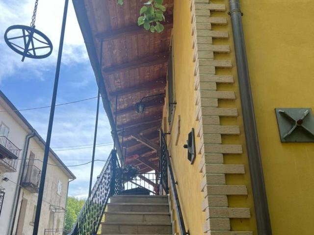 Appartamento in vendita a Sant'angelo Del Pesco, Molise