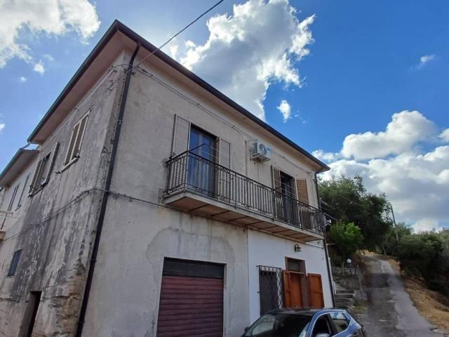Appartamento in vendita a Sant'angelo Di Brolo, Sicilia