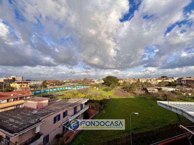 Appartamento in vendita a Sant'antimo, Campania