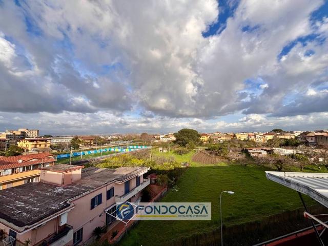 Appartamento in vendita a Sant'antimo, Campania
