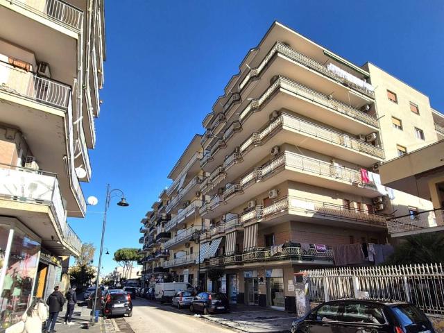 Appartamento in vendita a Sant'antimo, Campania