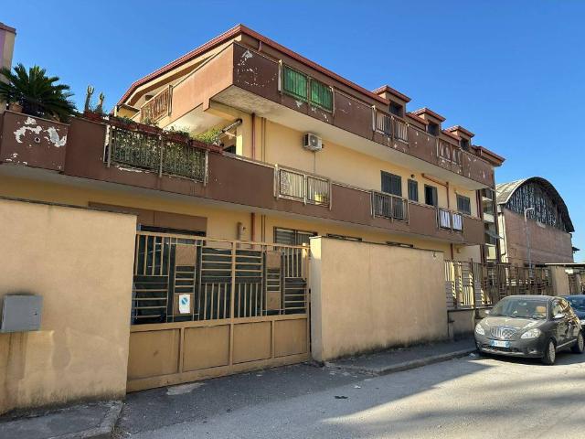 Appartamento in vendita a Sant'antimo, Campania