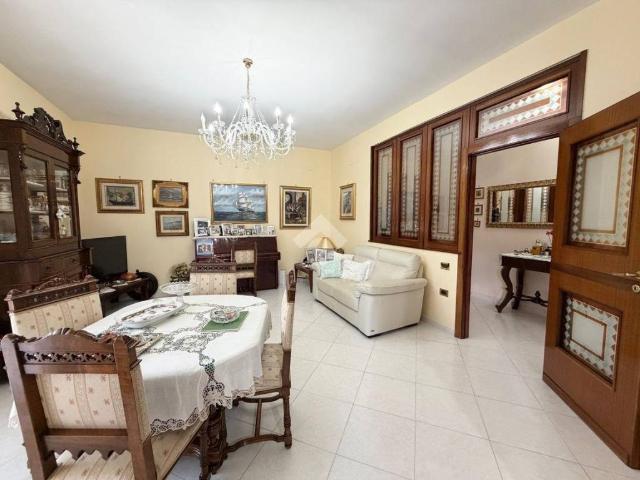 Appartamento in vendita a Sant'antimo, Campania