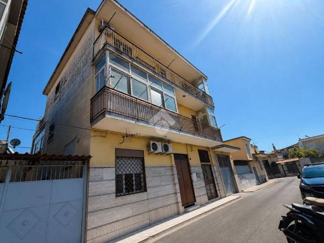 Appartamento in vendita a Sant'antimo, Campania