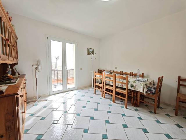 Appartamento in vendita a Sant'antioco, Sardigna/Sardegna