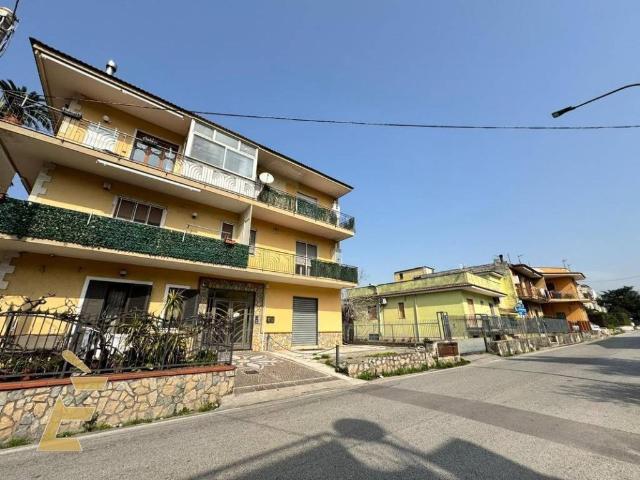 Appartamento in vendita a Sant'Antonio Abate, Napoli