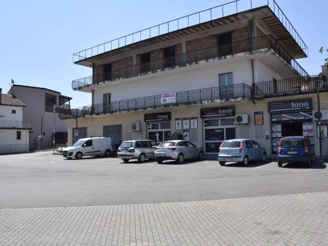 Appartamento in vendita a Sant'Apollinare, Frosinone