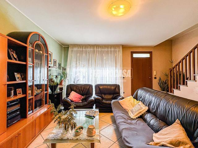 Villa Schiera in vendita a Unione di comuni Valmarecchia, Santarcangelo Di