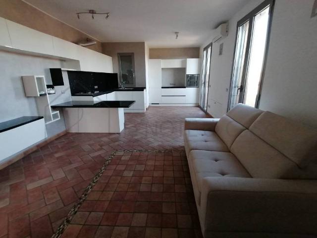 Appartamento in vendita a Unione di comuni Valmarecchia, Santarcangelo Di